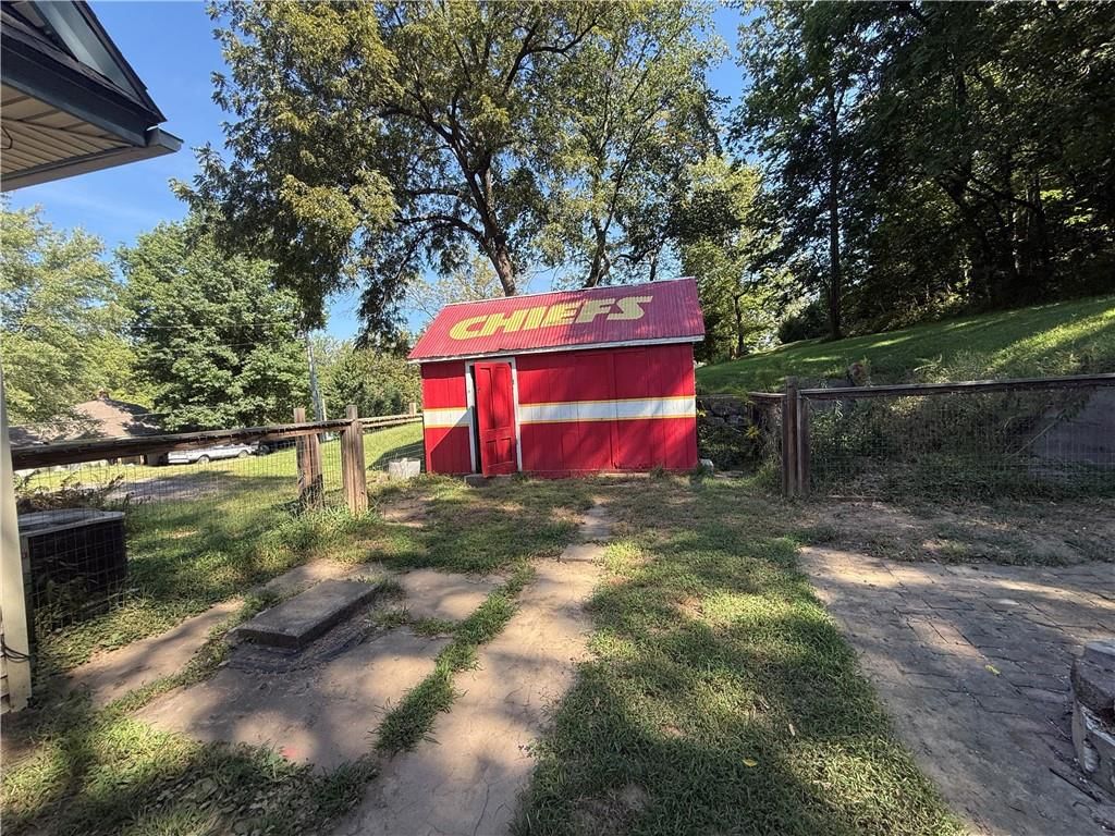 506 N Main Street — photo 4