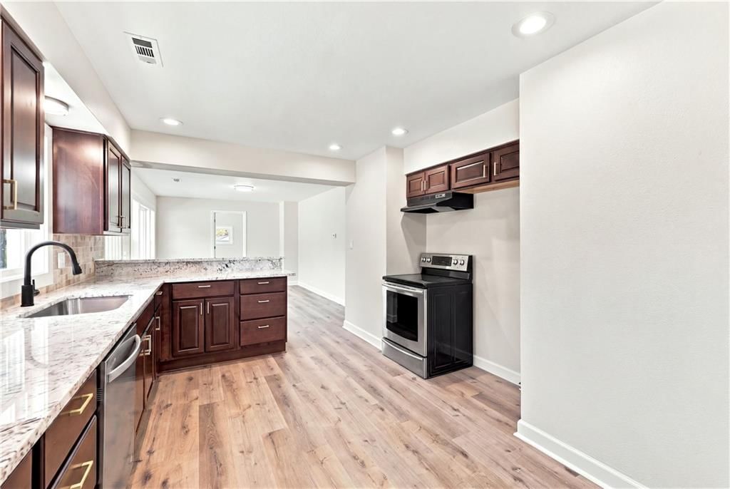 3418 N 62nd Street — photo 14