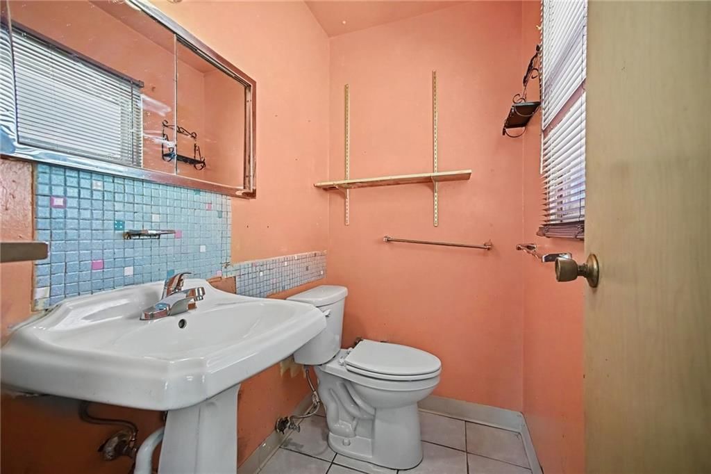 5228 Cypress Avenue — photo 12