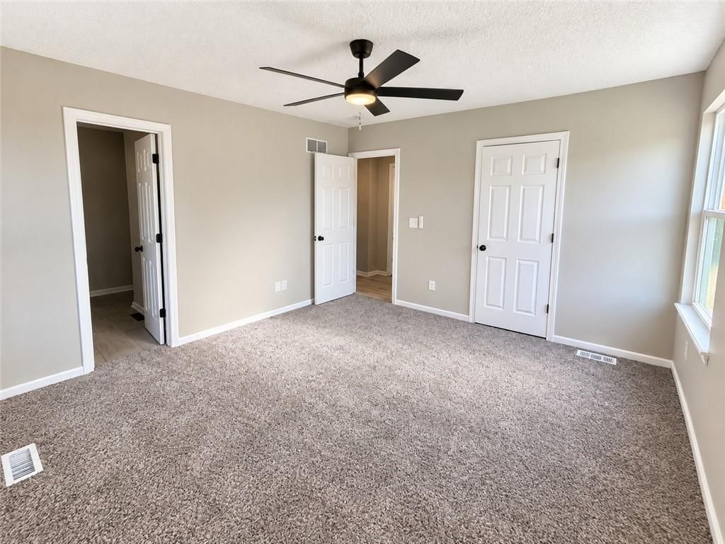 21380 W 181st Terrace — photo 12