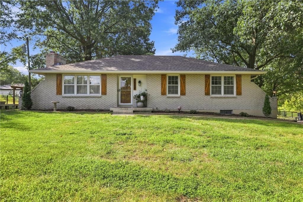 1550 SW Liggett Road — photo 3