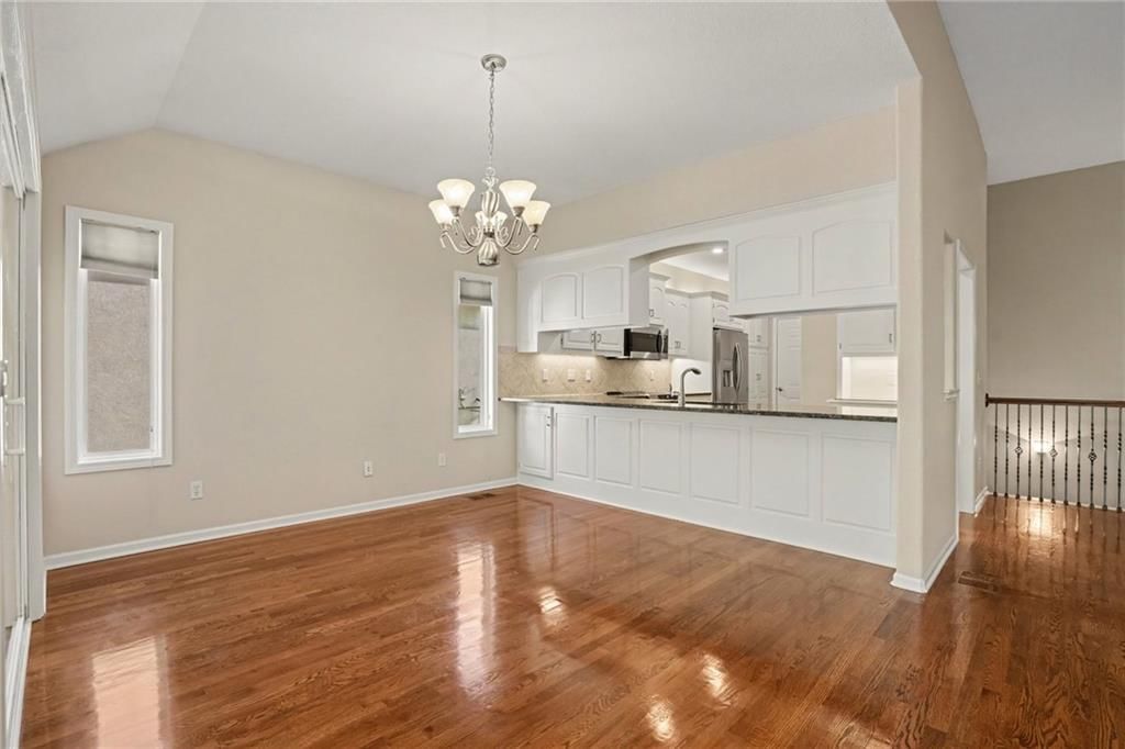 10004 N Arlington Avenue — photo 13