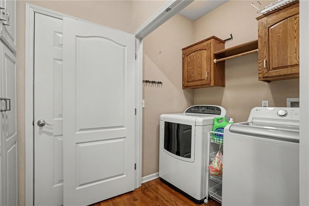 10004 N Arlington Avenue — photo 16