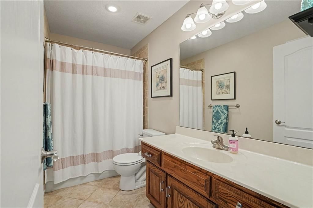 10004 N Arlington Avenue — photo 18