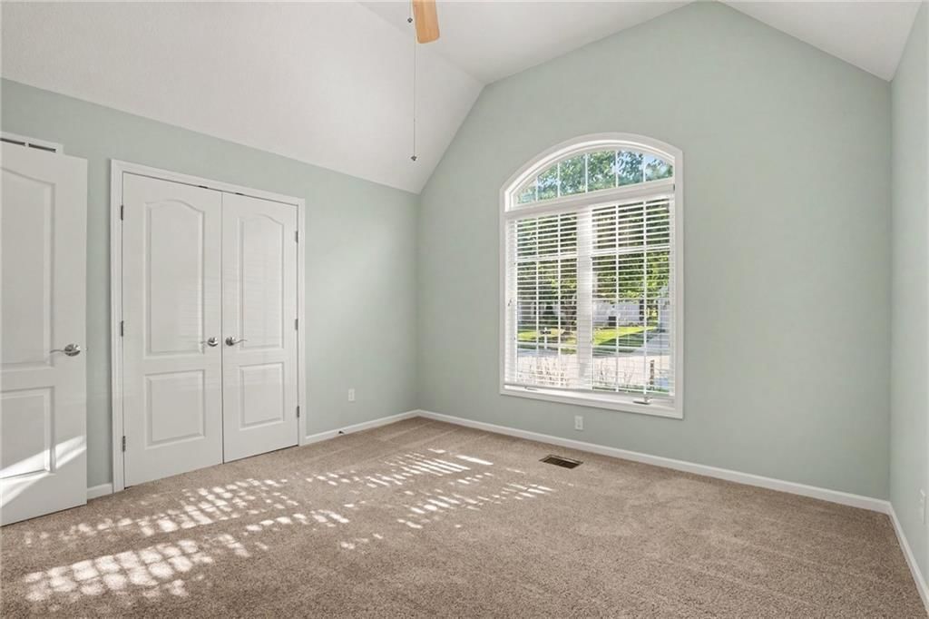 10004 N Arlington Avenue — photo 20