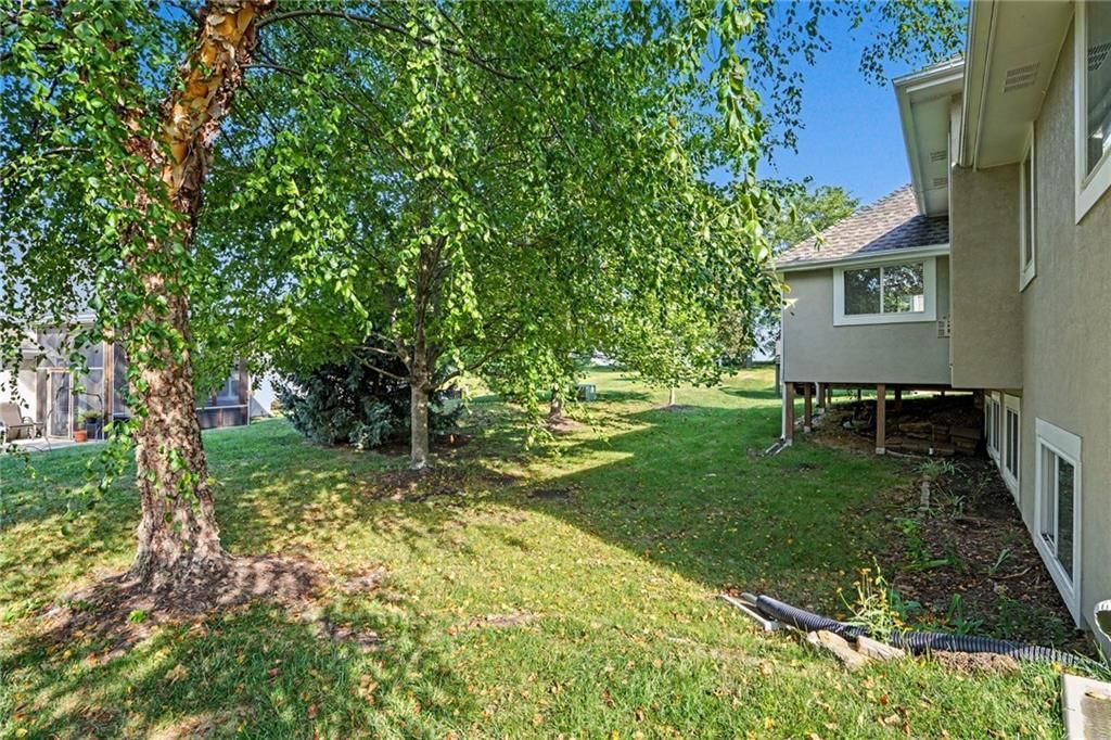 10004 N Arlington Avenue — photo 37