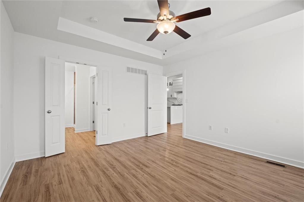 9301-9303 N Adrian Place — photo 14