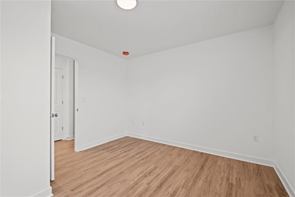 9301-9303 N Adrian Place — photo 21