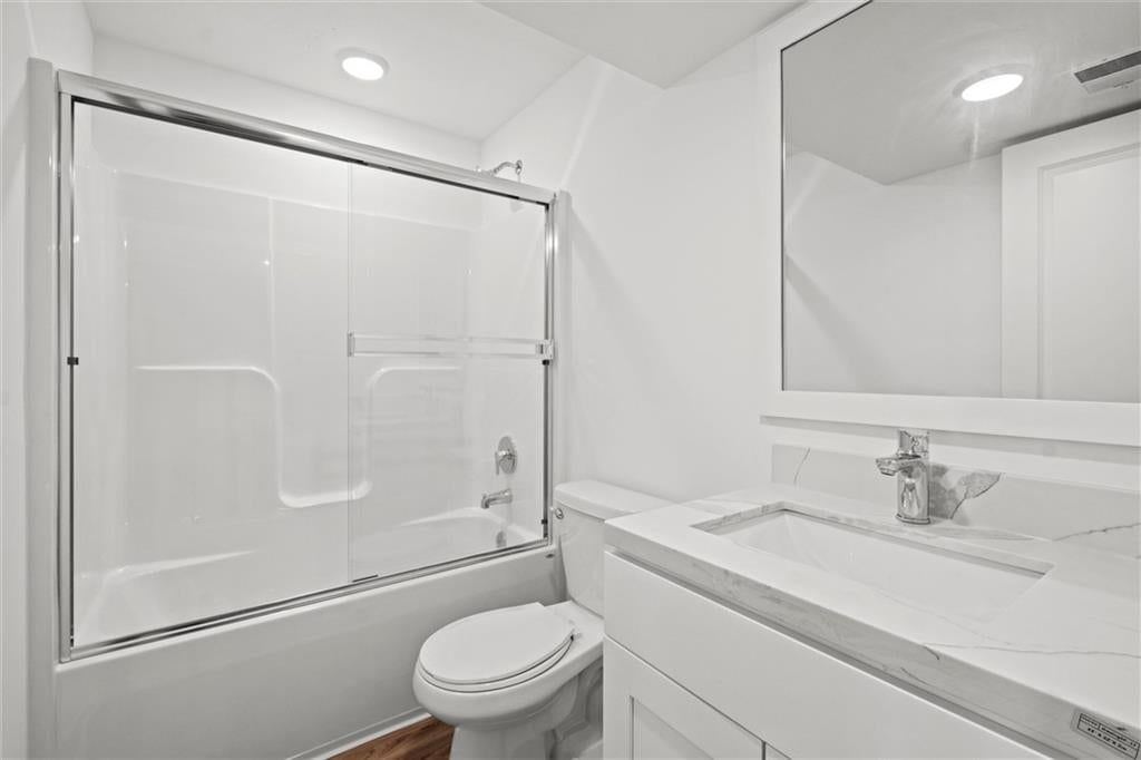 9301-9303 N Adrian Place — photo 32