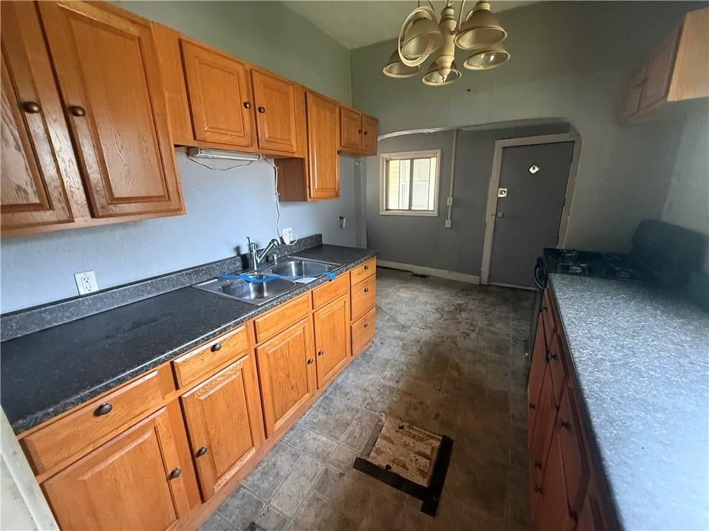 2832 Askew Avenue — photo 9