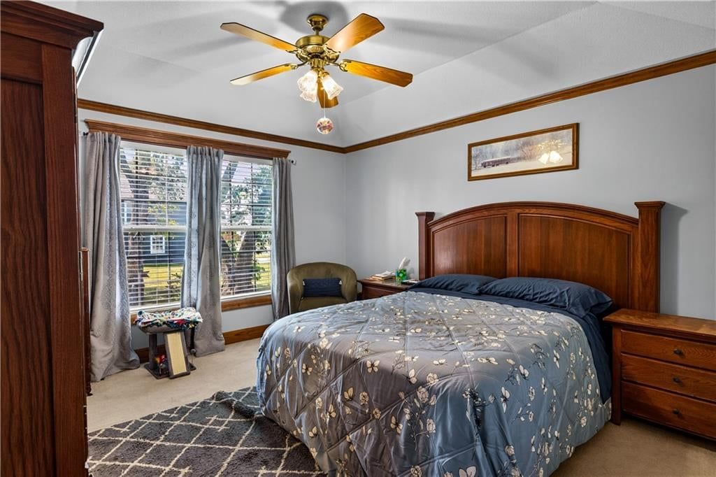 105 W South Street — photo 12