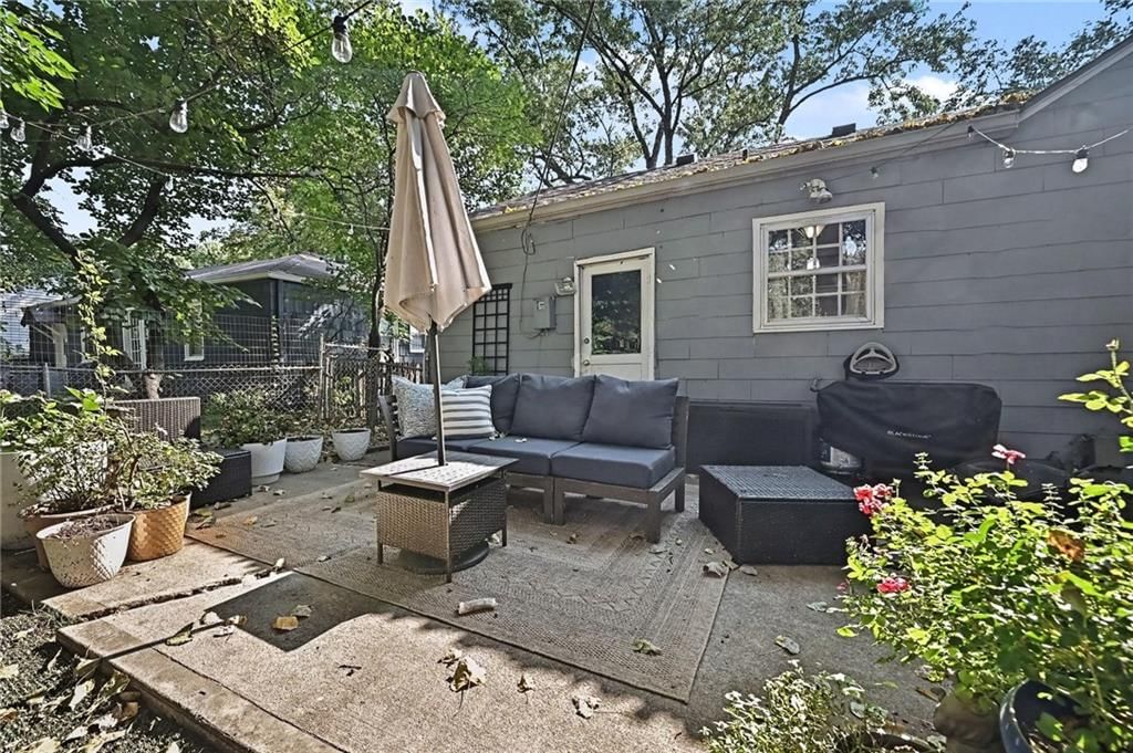 Photo 16 of 18 - 5344 Nall Avenue, Roeland Park, KS 66202