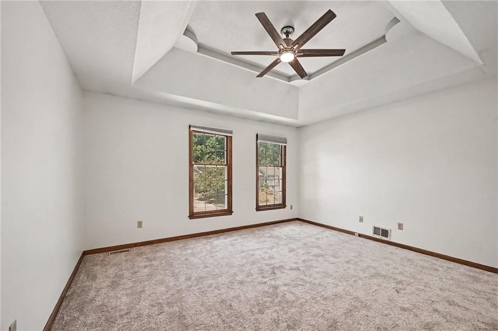 1629 Dunwich Drive — photo 13