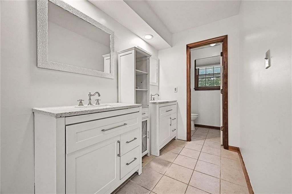 1629 Dunwich Drive — photo 14