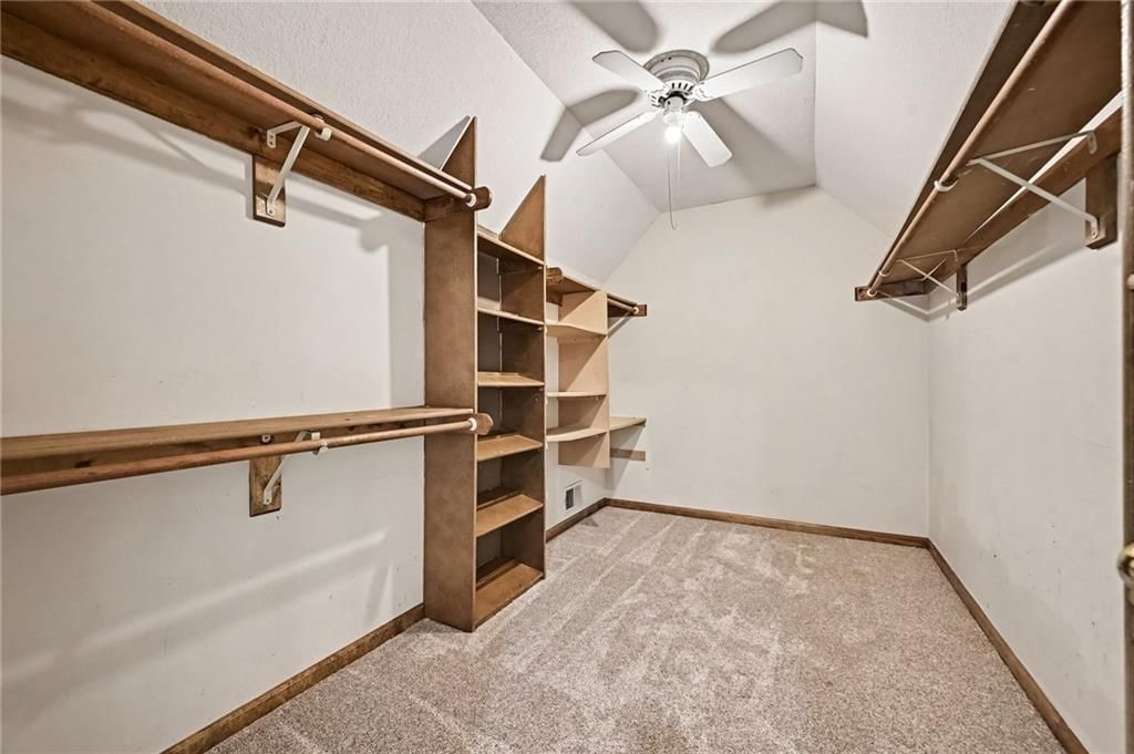 1629 Dunwich Drive — photo 17