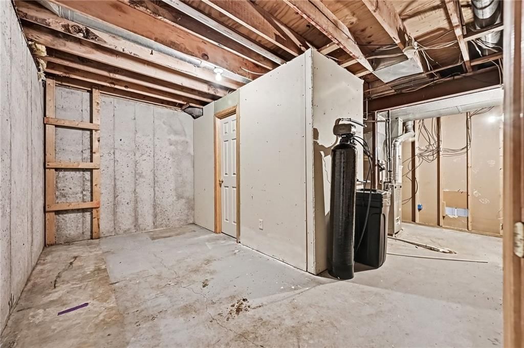 1629 Dunwich Drive — photo 27