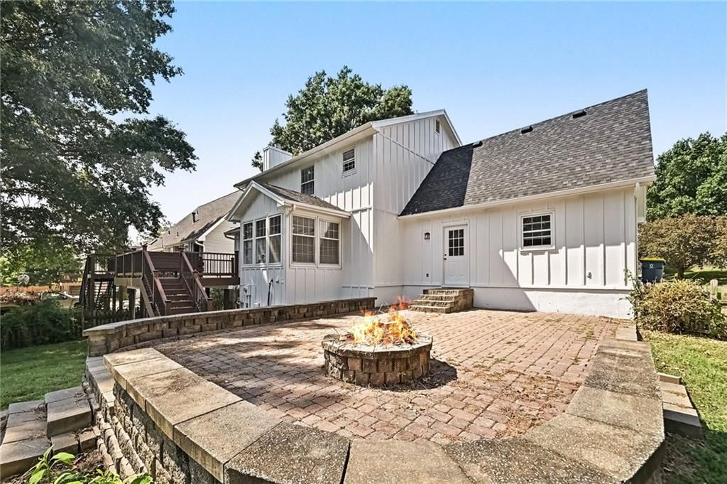 1629 Dunwich Drive — photo 31