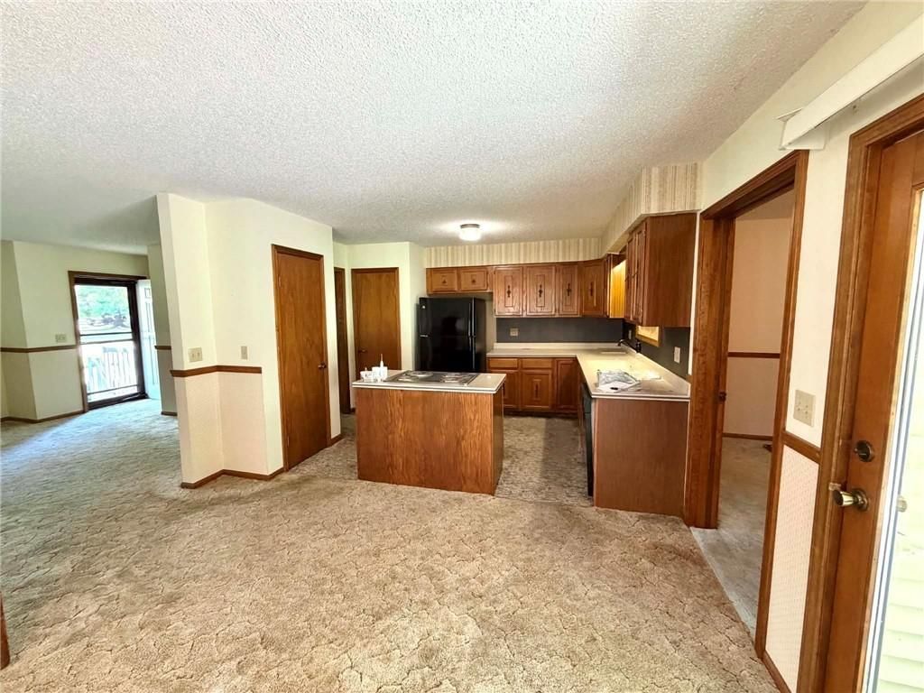 627 W Edwards Street — photo 5
