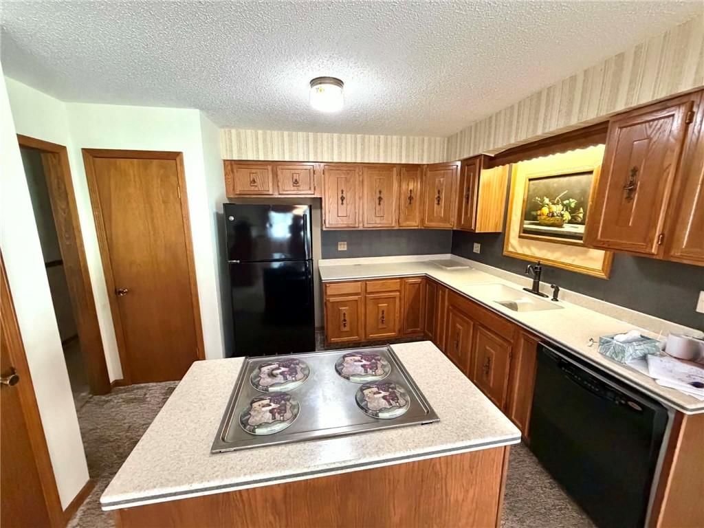 627 W Edwards Street — photo 6