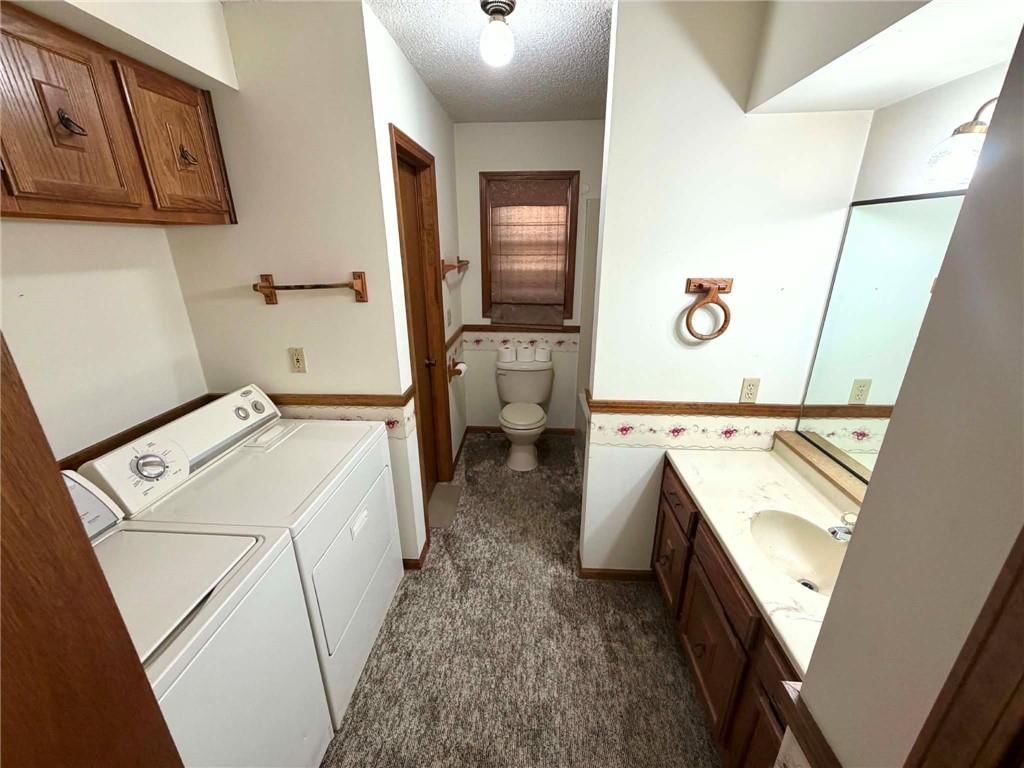 627 W Edwards Street — photo 10