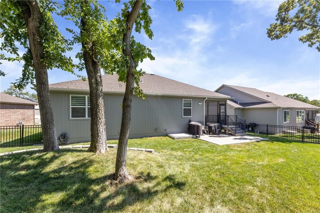 12526 S Hedge Court — photo 42