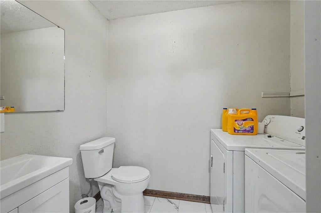 1014 Locust Street — photo 8