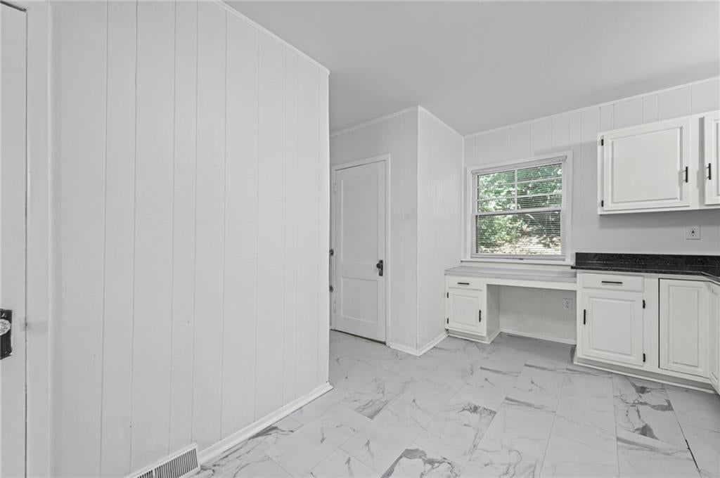 4928 Troostwood Road — photo 15