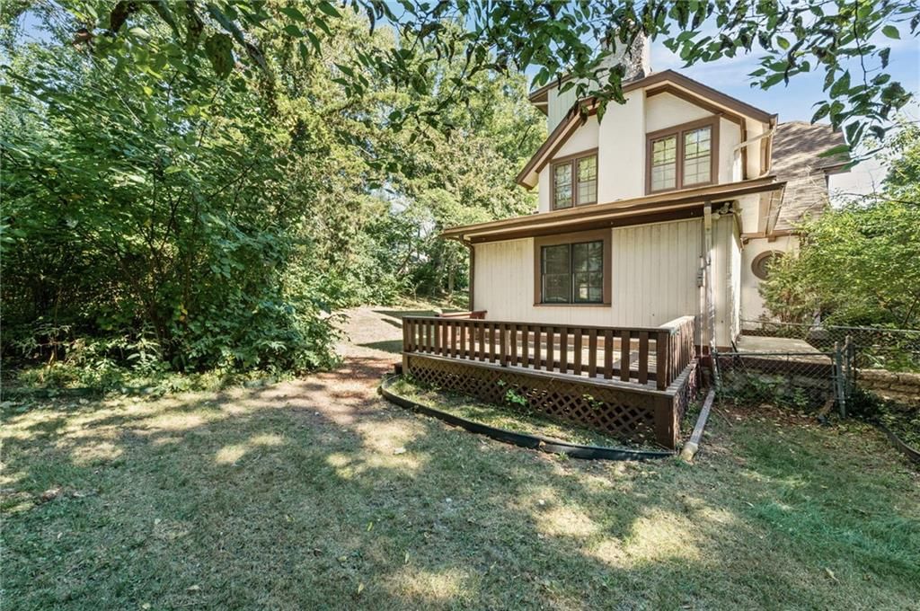 4928 Troostwood Road — photo 37