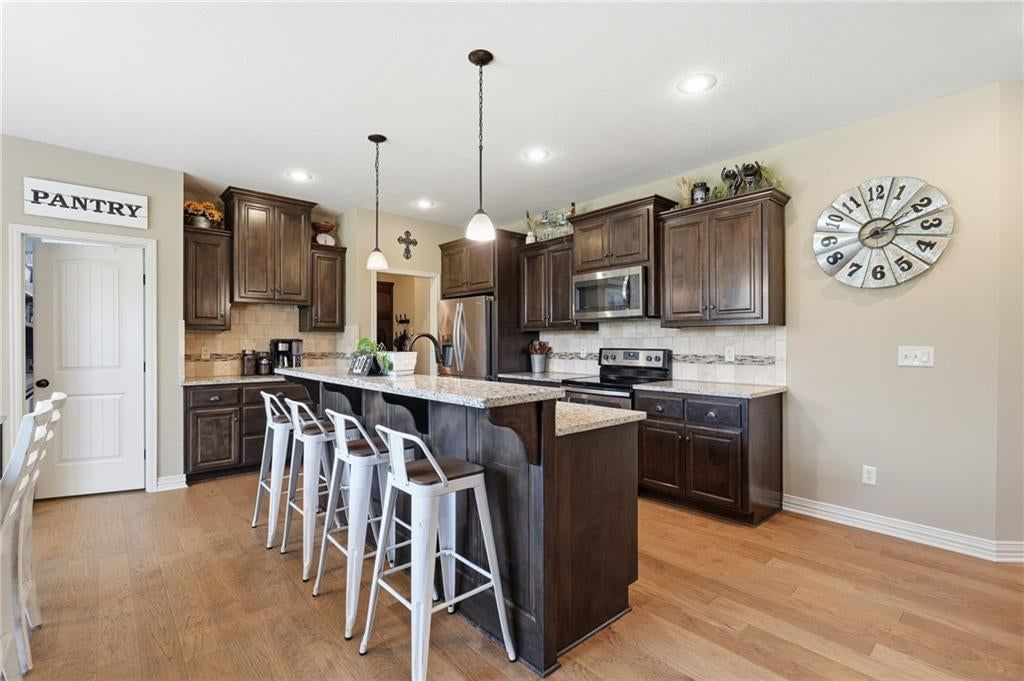 Photo 7 of 34, 104 S Eastglen Drive, Raymore, MO 64083