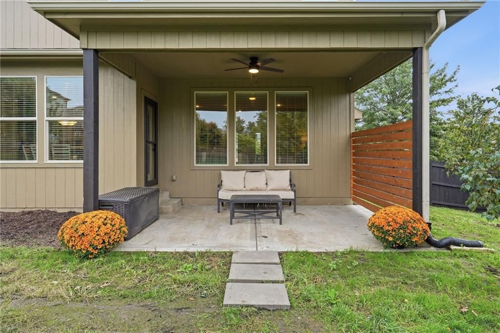 Photo 29 of 34 - 104 S Eastglen Drive, Raymore, MO 64083