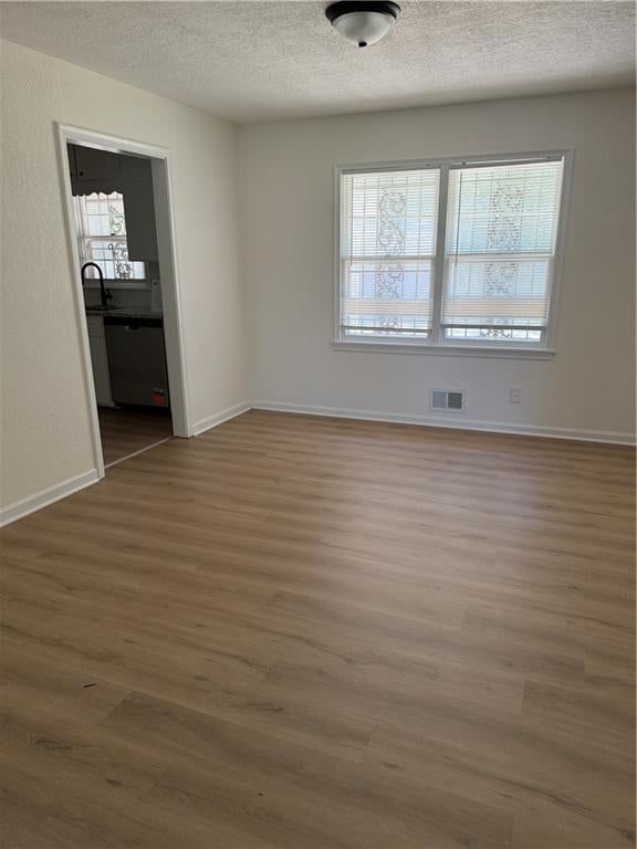 2111 N 49th Street — photo 9