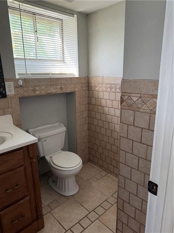 2111 N 49th Street — photo 12