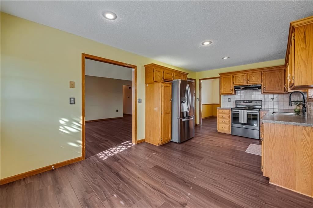 1208 Jennies Drive — photo 22