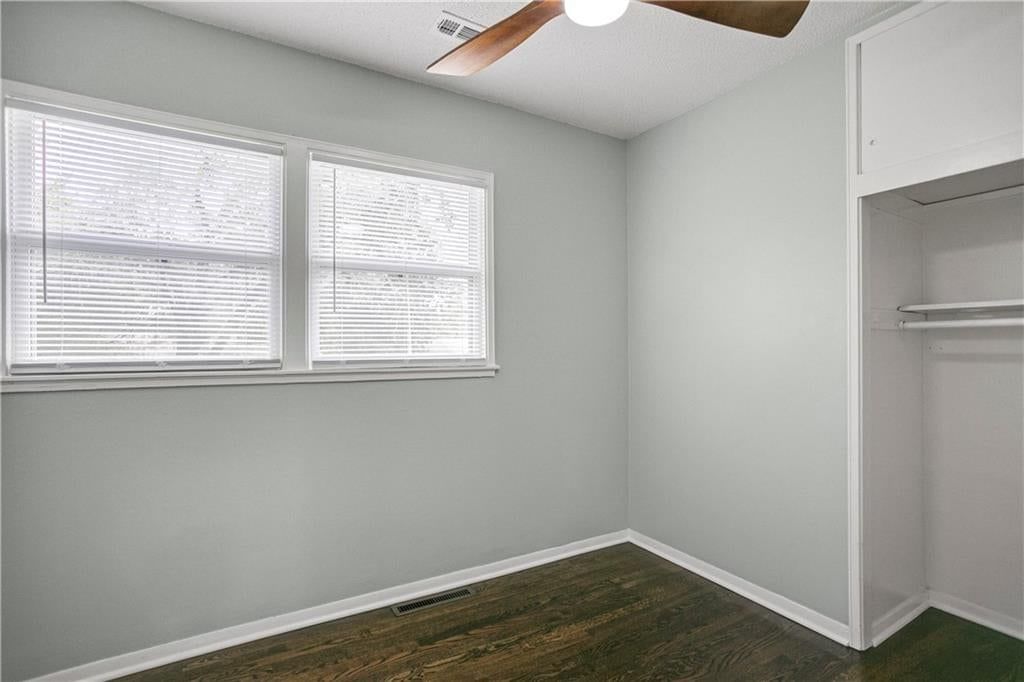 705 N 81st Terrace — photo 9