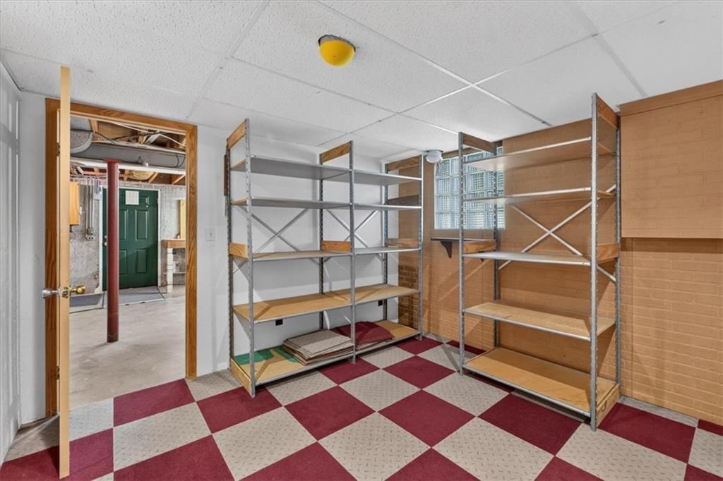734 N Allen Road — photo 54