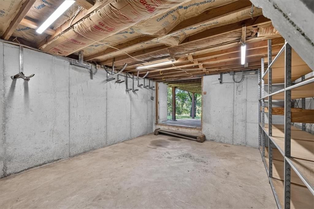 734 N Allen Road — photo 70