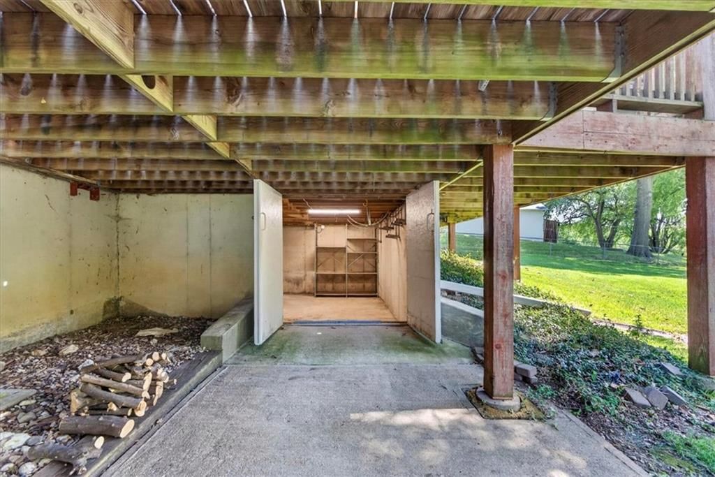 734 N Allen Road — photo 71
