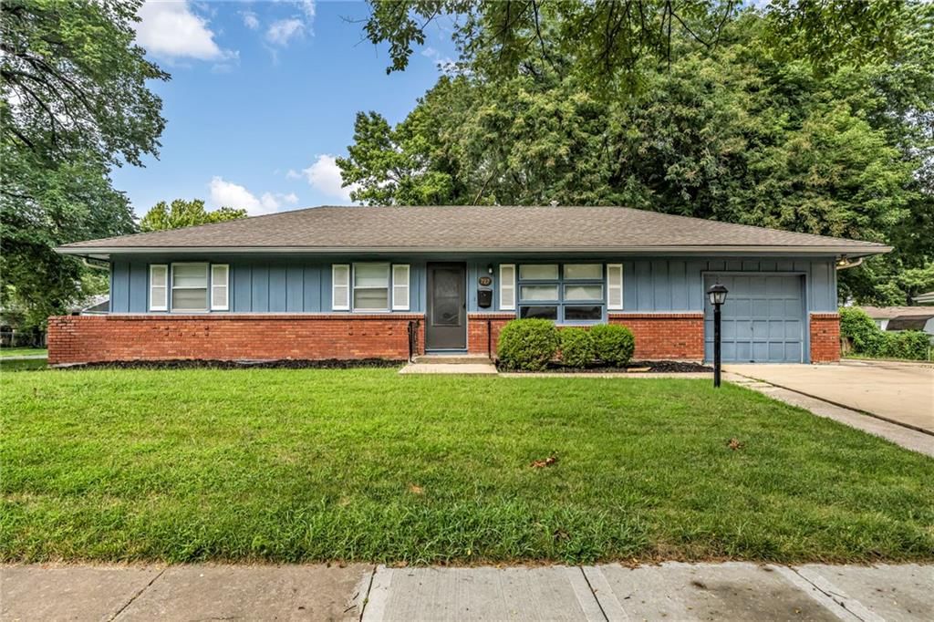 717 S Sunset Drive — photo 1