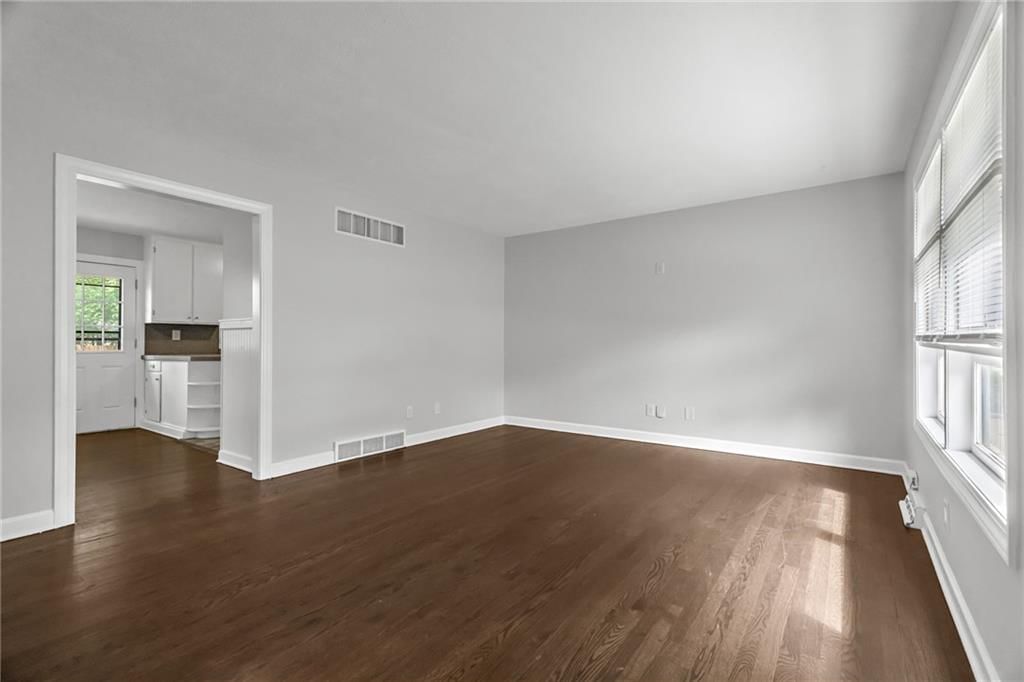 717 S Sunset Drive — photo 4