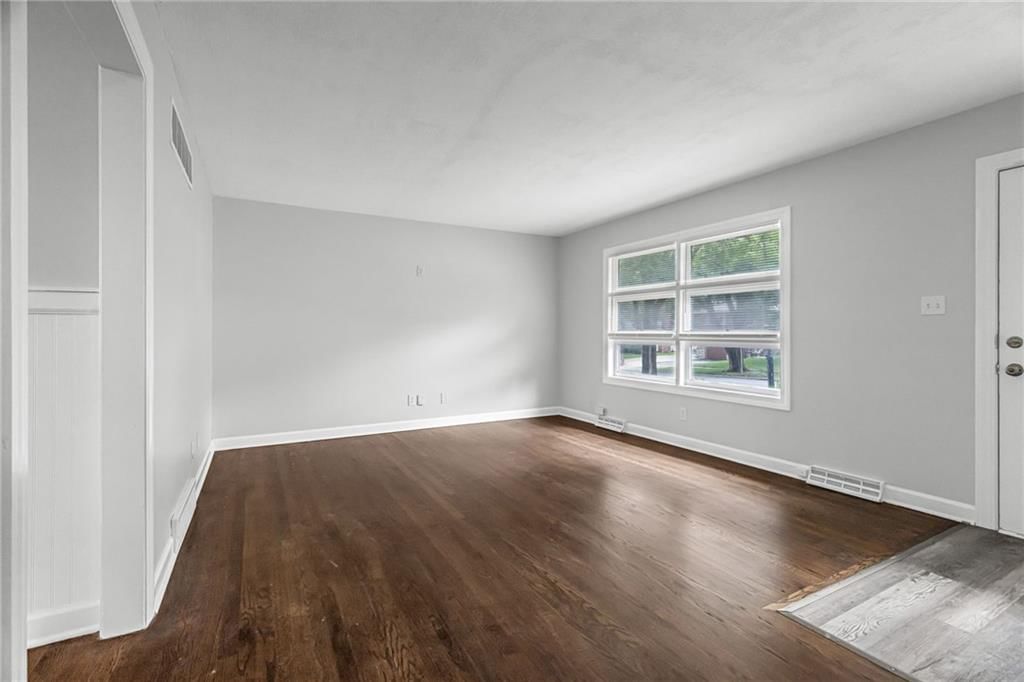 717 S Sunset Drive — photo 7