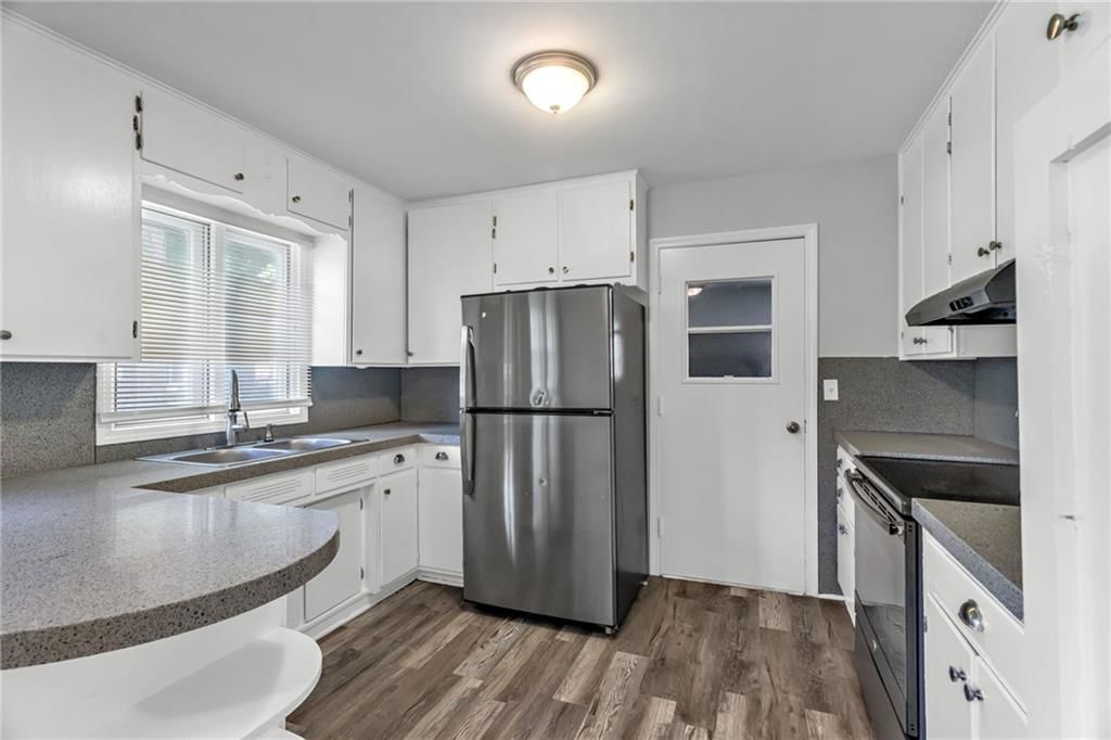 717 S Sunset Drive — photo 11