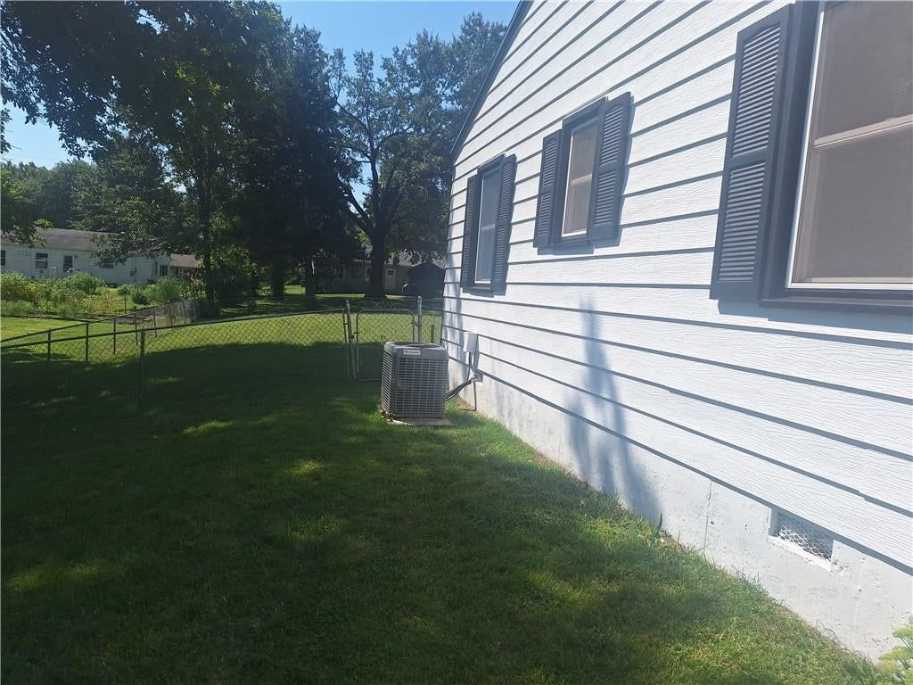 1001 NE 67th Terrace — photo 10
