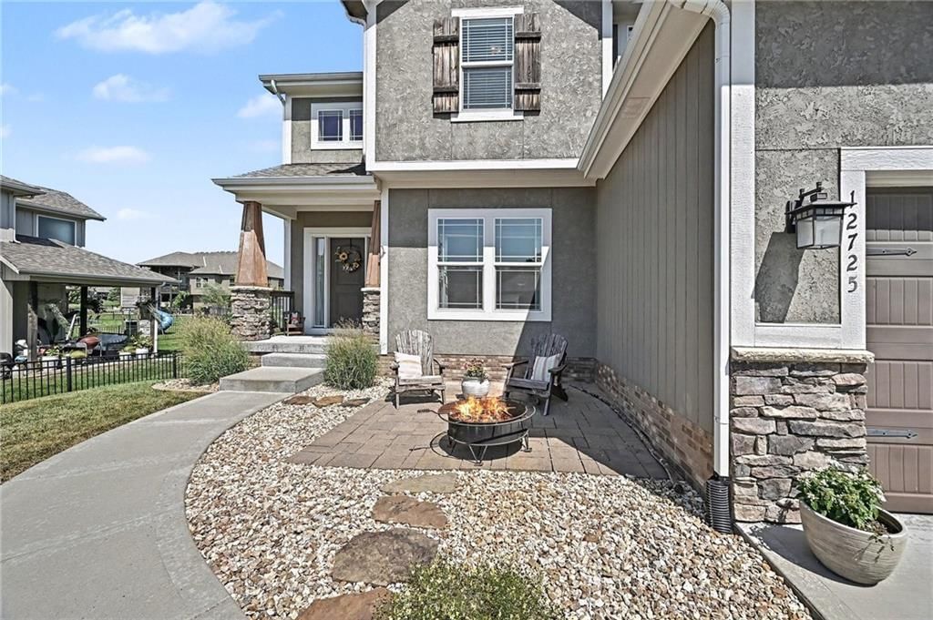 Photo 5 of 57 - 12725 N Overbrook Drive, Platte City, MO 64079