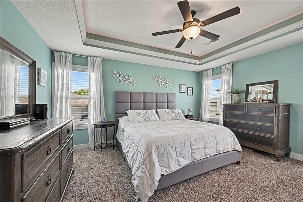 Photo 21 of 57 - 12725 N Overbrook Drive, Platte City, MO 64079