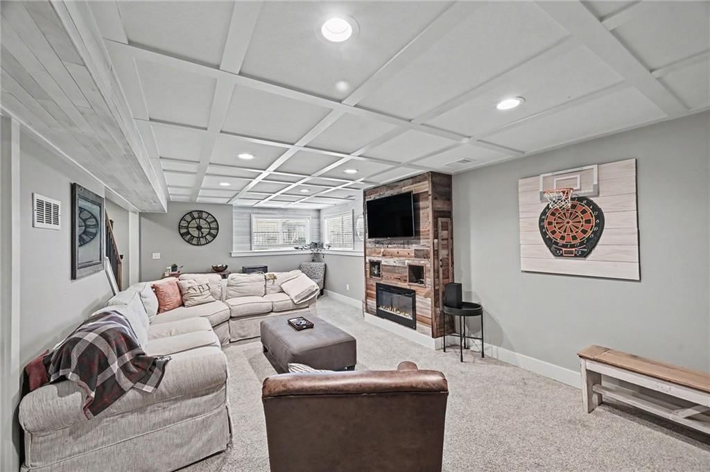 Photo 38 of 57 - 12725 N Overbrook Drive, Platte City, MO 64079