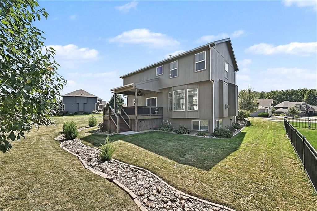 Photo 45 of 57 - 12725 N Overbrook Drive, Platte City, MO 64079