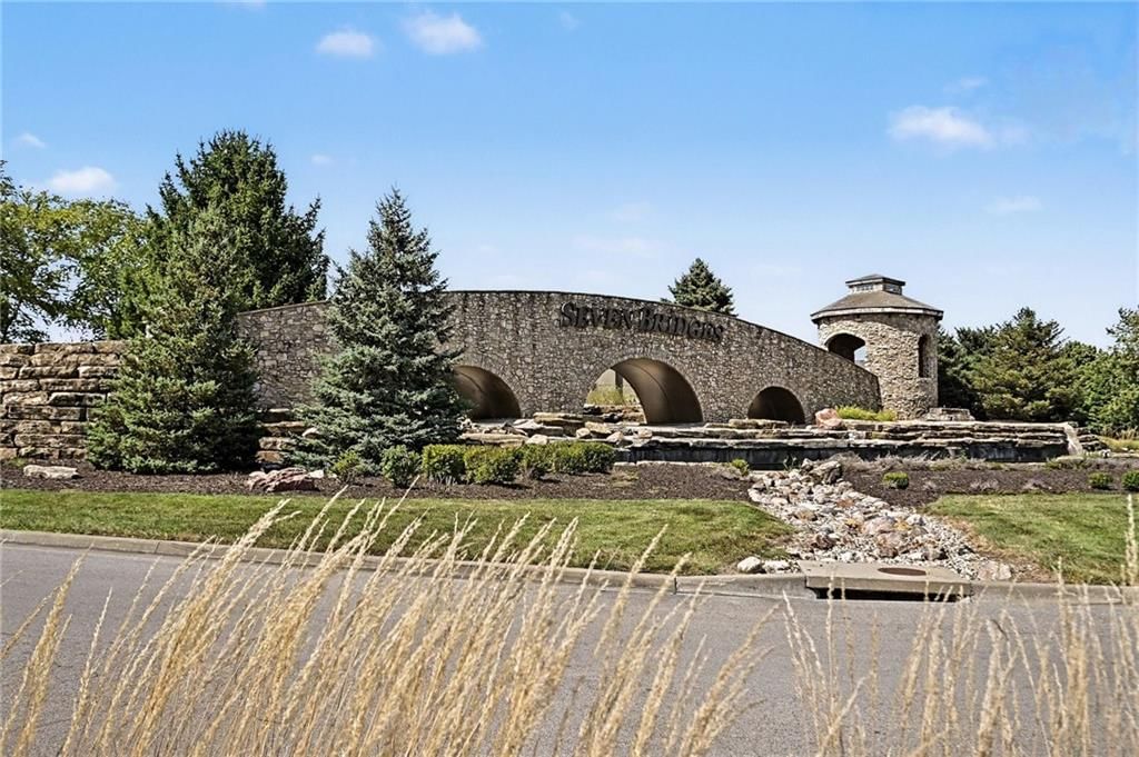 Photo 49 of 57 - 12725 N Overbrook Drive, Platte City, MO 64079