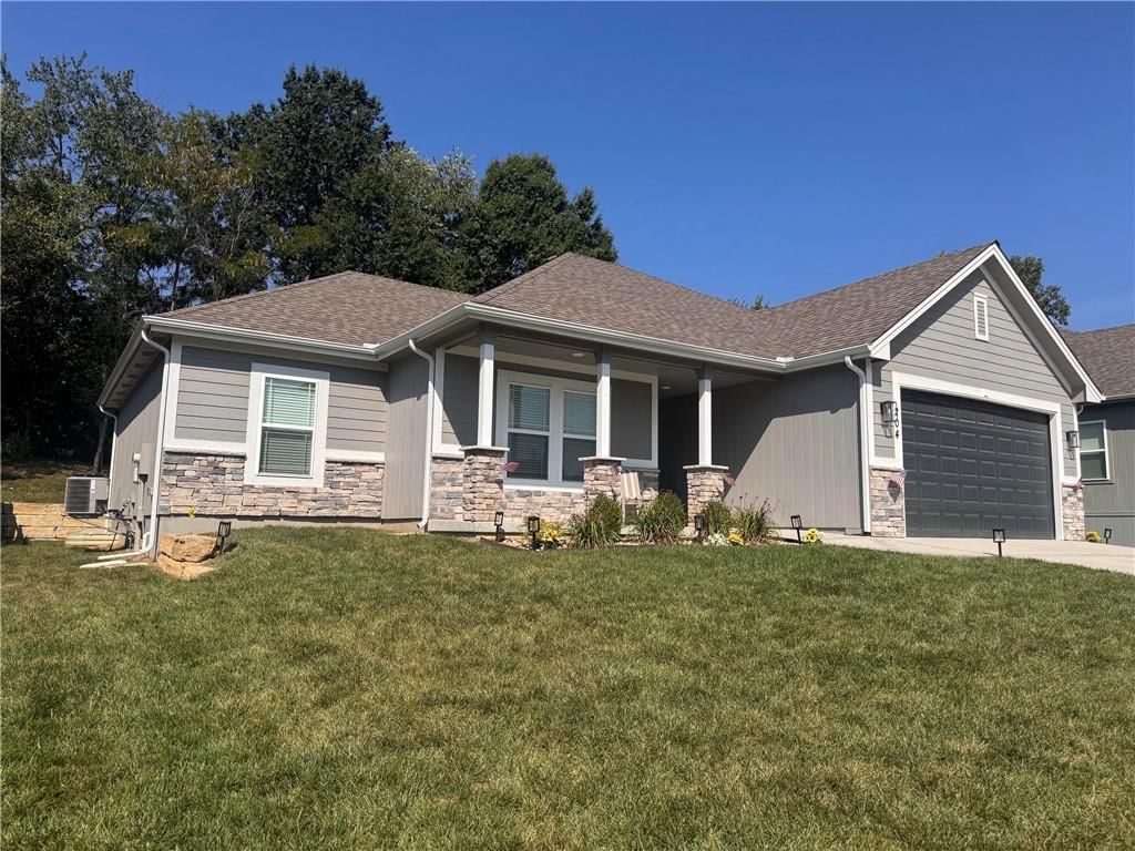 204 S Marimack Court, Kearney, MO
