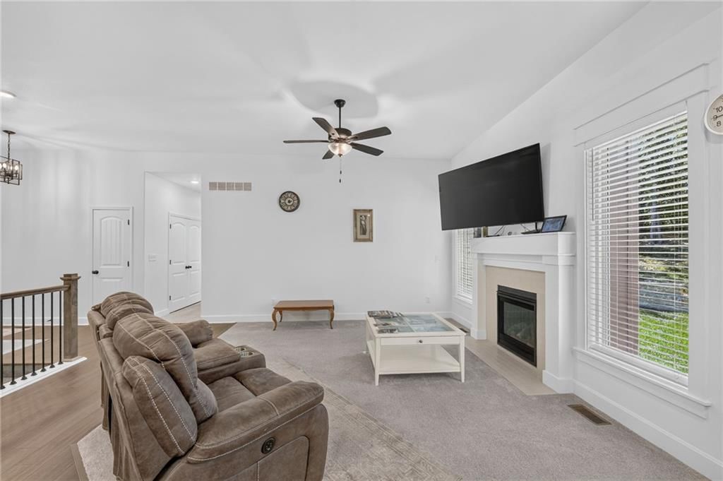 204 S Marimack Court — photo 6