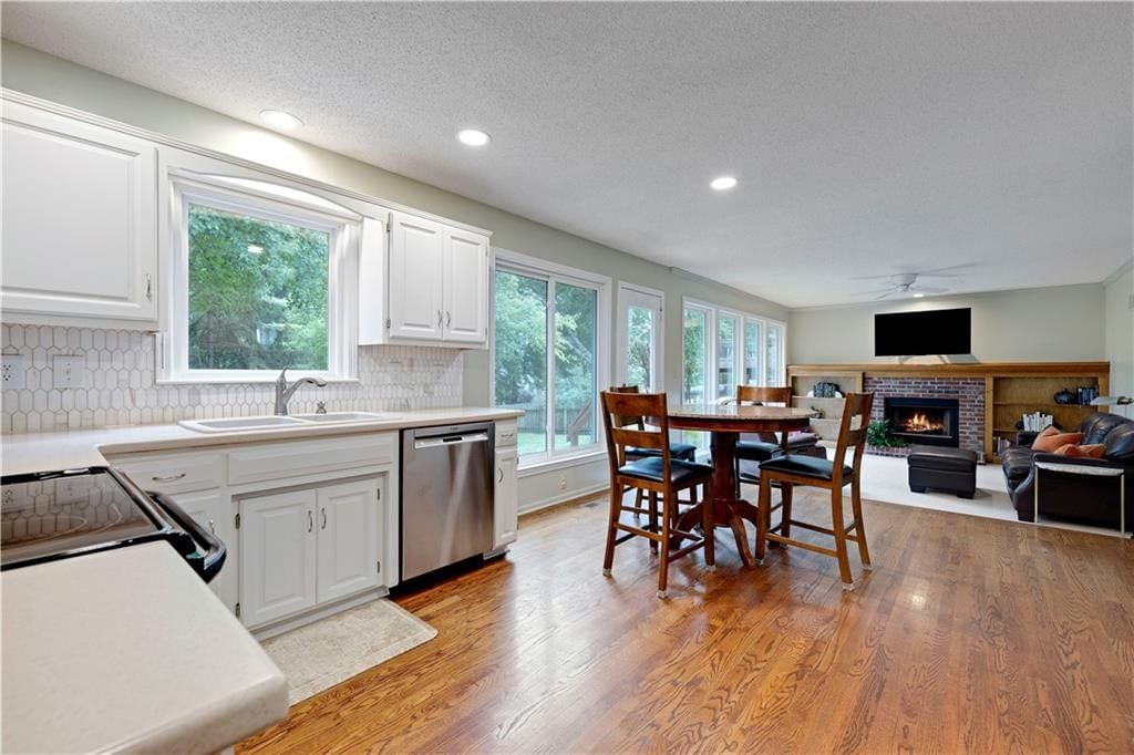 5113 Woodsonia Drive — photo 14